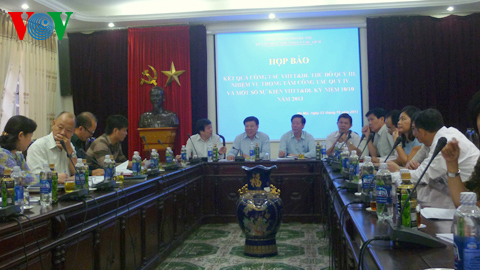 Toàn cảnh buổi họp báo sáng 3/10